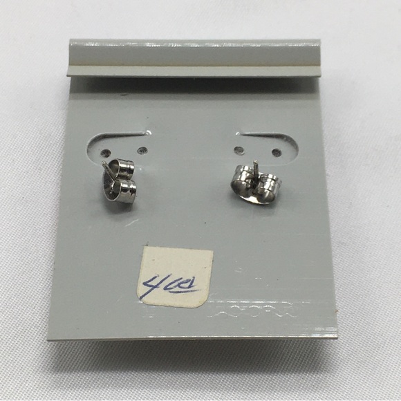 5 Pairs Vintage Earrings, Assorted Styles, Studs, New On Cards - Picture 7 of 12